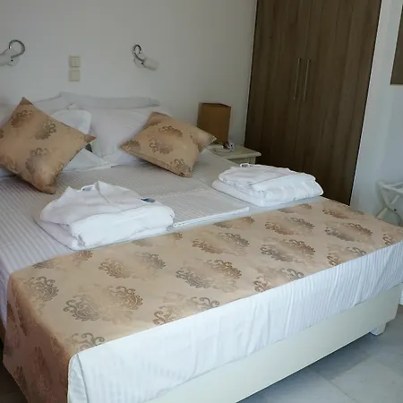 Pyrgaki Sun & Moon Luxury Hotel