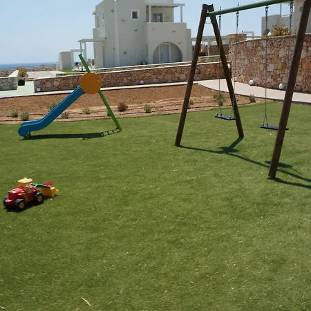 Pyrgaki Sun & Moon Luxury Hotel