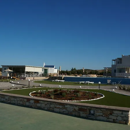 Pyrgaki Sun & Moon Luxury Hotel