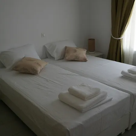 Pyrgaki Sun & Moon Luxury Pirgaki (Naxos)